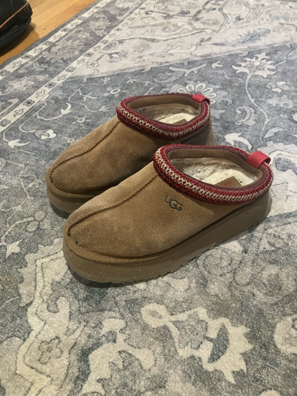 UGG Chestnut tazz platform mule slippers